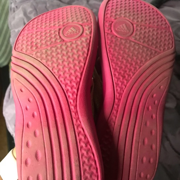 Girls adidas sandals - Picture 2 of 3